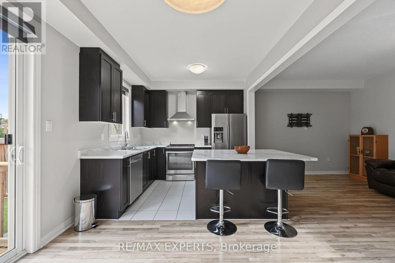 37 Stych Street, New Tecumseth (Tottenham), Ontario  L0G 1W0 - Photo 13 - N14125864