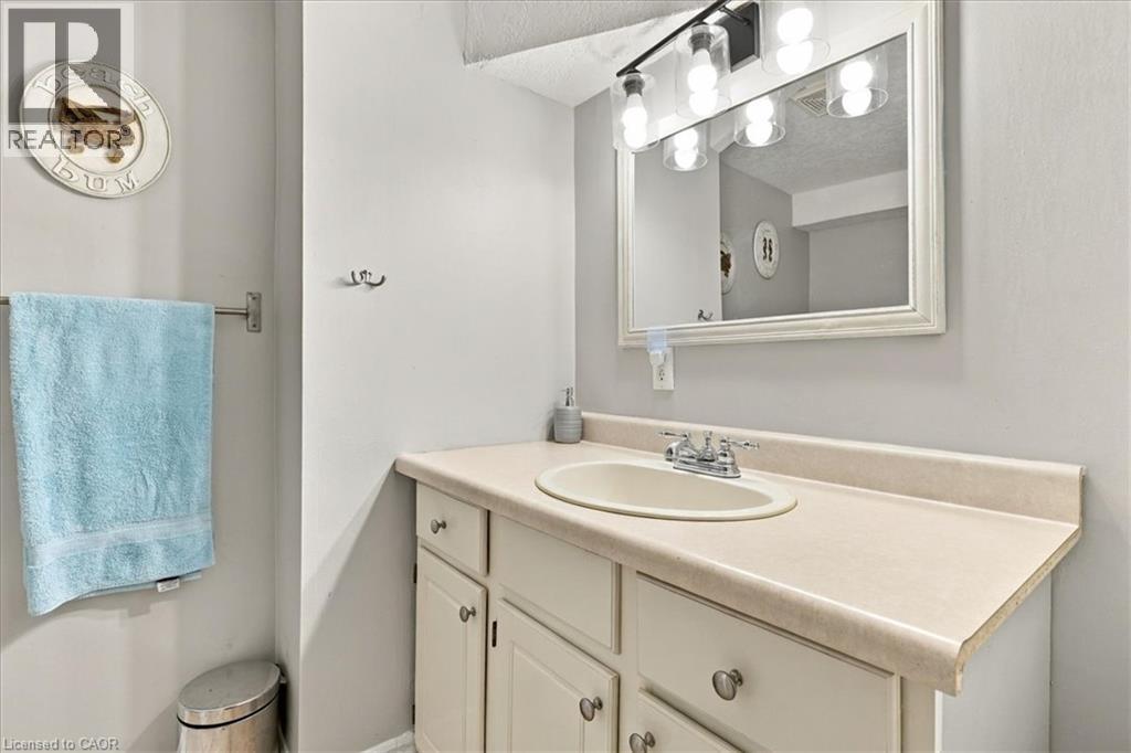 392 Burnett Avenue, Cambridge, Ontario  N1T 1G8 - Photo 28 - 40874018