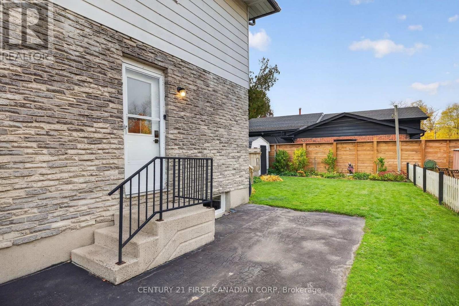 23 Kittridge Avenue W, Strathroy-Caradoc, Ontario  N7G 2A9 - Photo 32 - X14122498