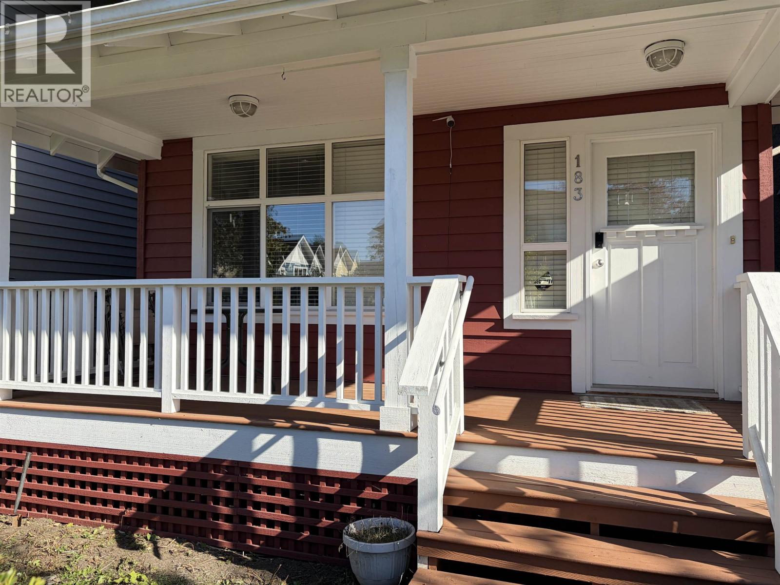 183 PHILLIPS STREET, New Westminster, British Columbia