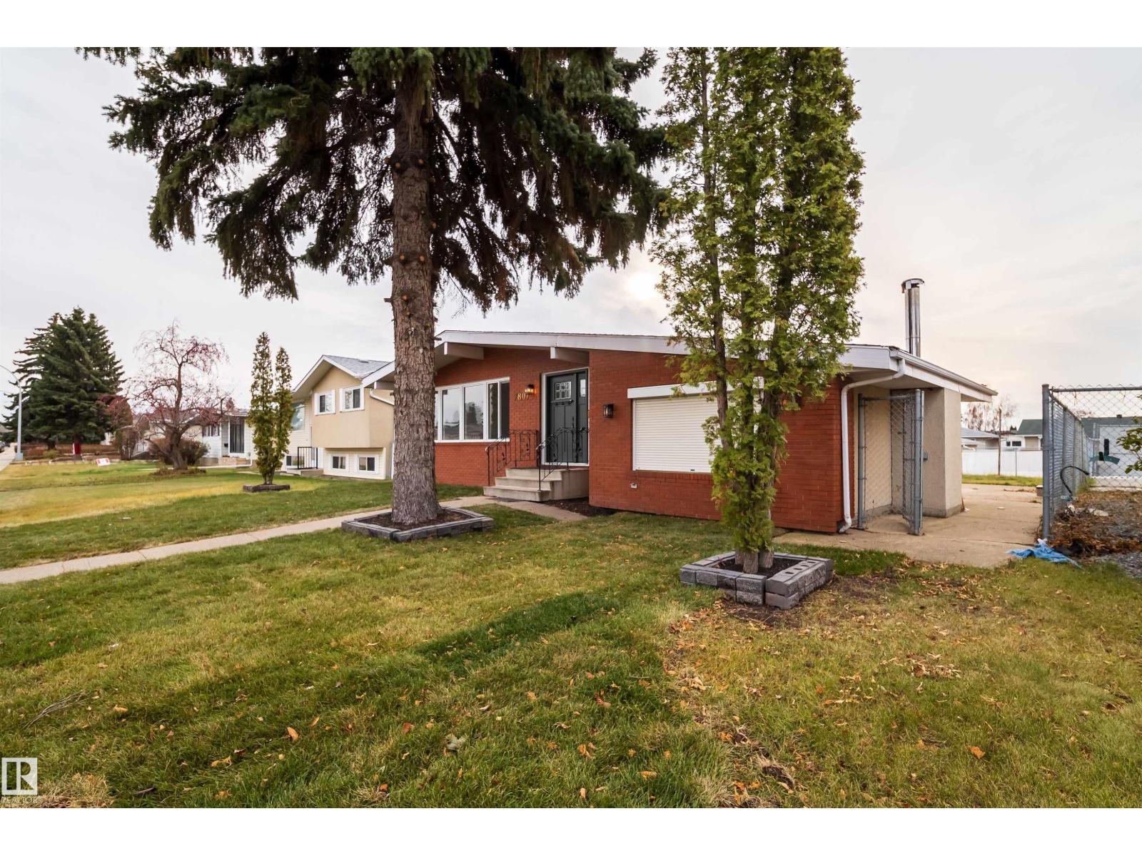 7807 144 Av NW, Edmonton, Alberta  T5C 2R9 - Photo 2 - E4514571