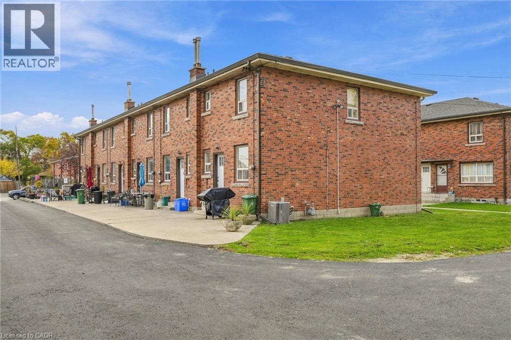 424 EAST 42ND Street, Hamilton, Ontario