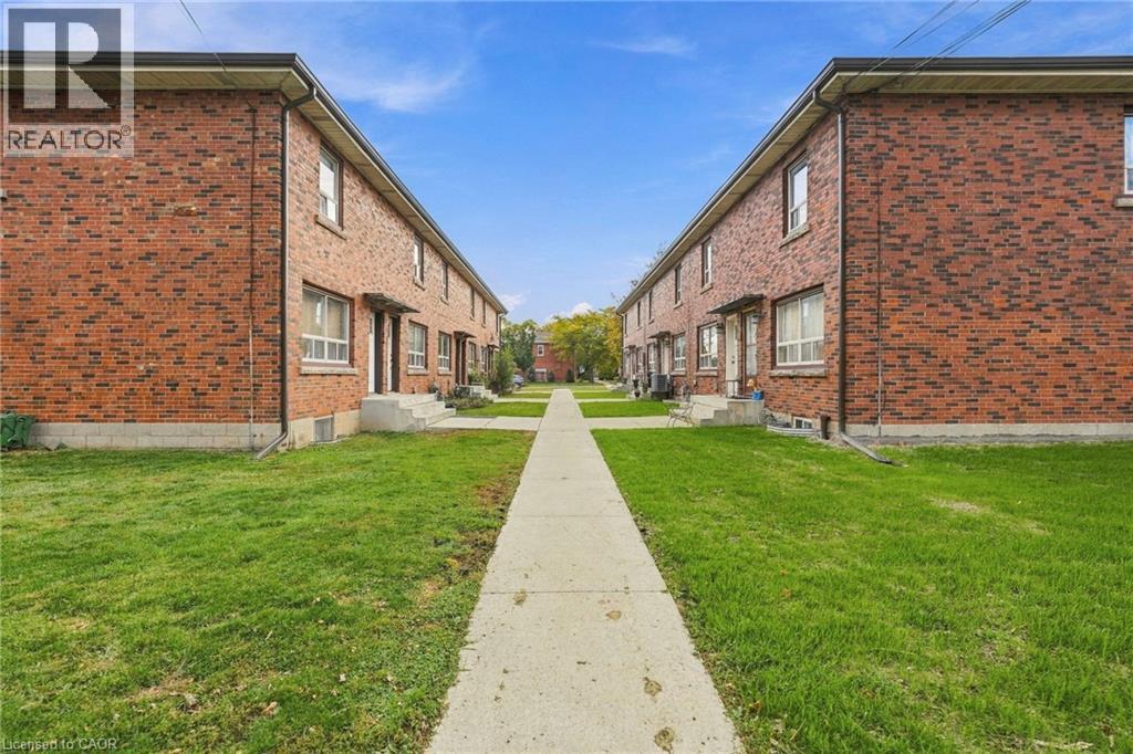 424 East 42nd Street, Hamilton, Ontario  L8T 3A9 - Photo 17 - 40811858