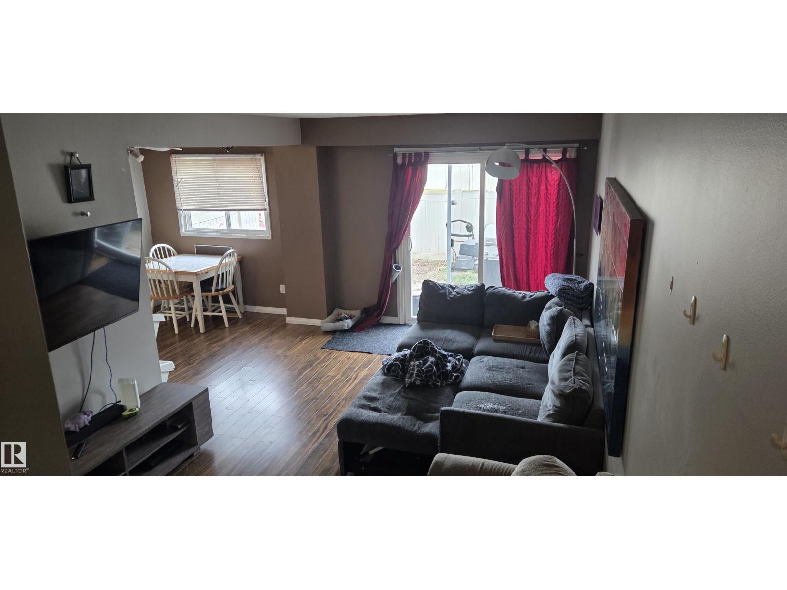 148 Centennial Co NW, Edmonton, Alberta  T5P 4H5 - Photo 3 - E4514526