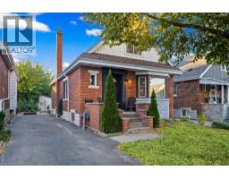 202 HUXLEY Avenue S, Hamilton, Ontario