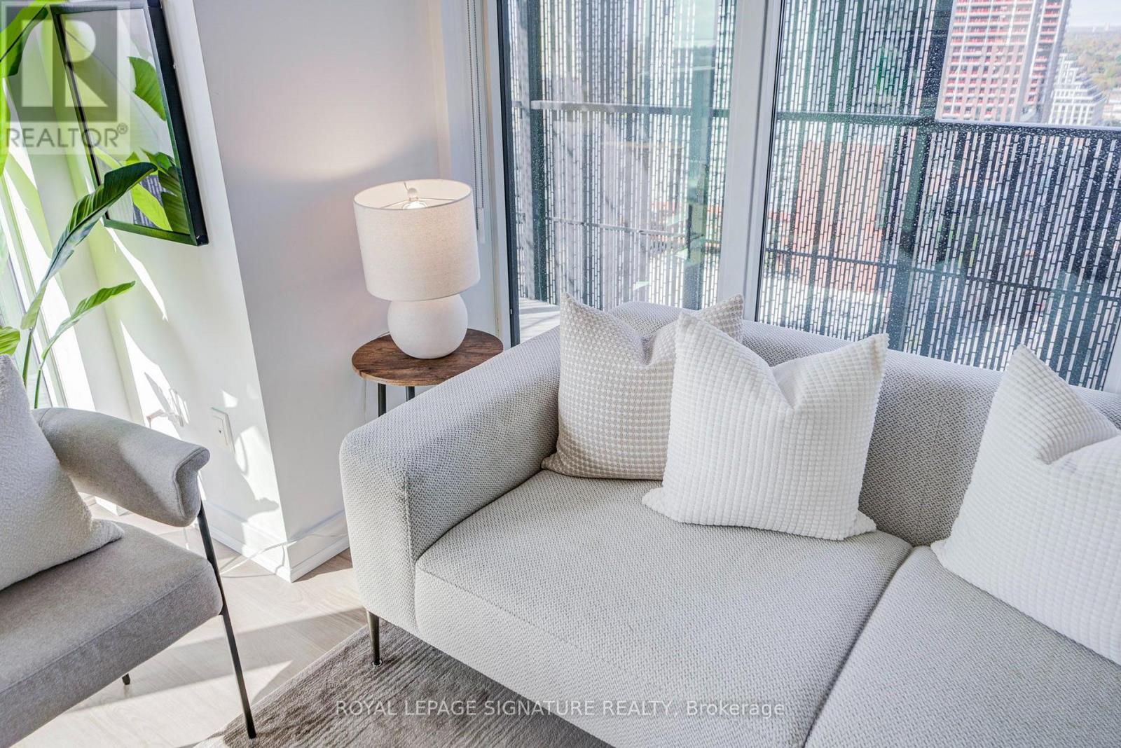 1705 - 8 Eglinton Avenue E, Toronto, Ontario  M4P 0C1 - Photo 15 - C14126004