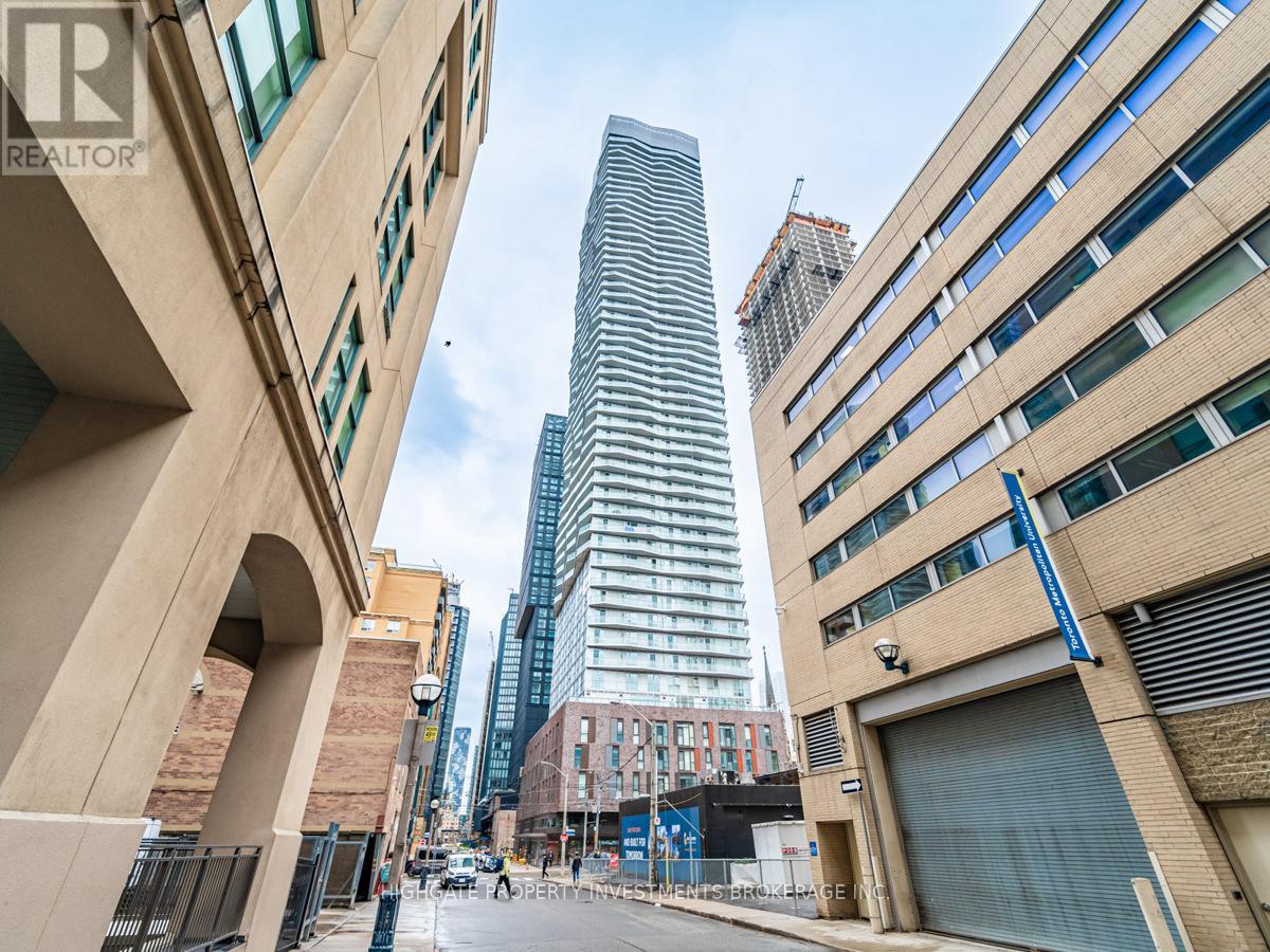 1801 - 100 Dalhousie Street, Toronto, Ontario  M5B 0C7 - Photo 1 - C14126032