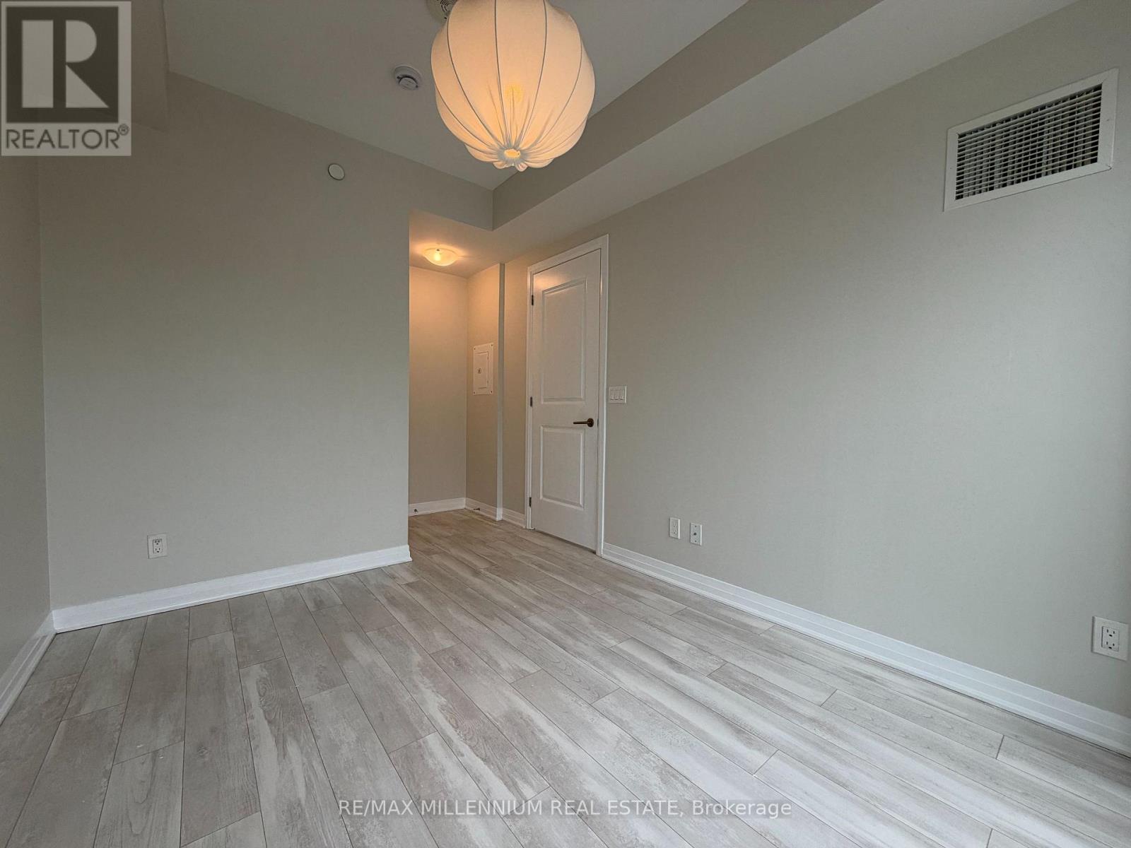 608 - 1630 Queen Street E, Toronto, Ontario M4L 0B3 - Photo 10 - E14125972