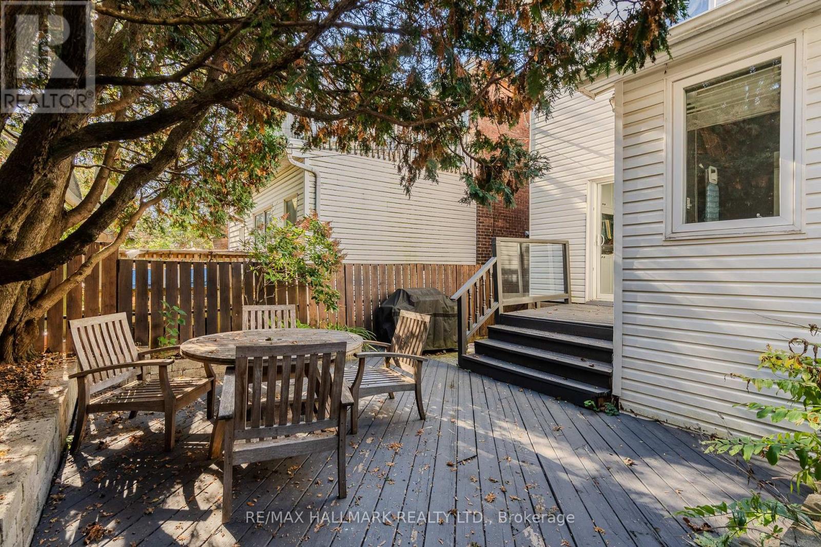9 Prust Avenue, Toronto (South Riverdale), Ontario  M4L 2M7 - Photo 26 - E14126024