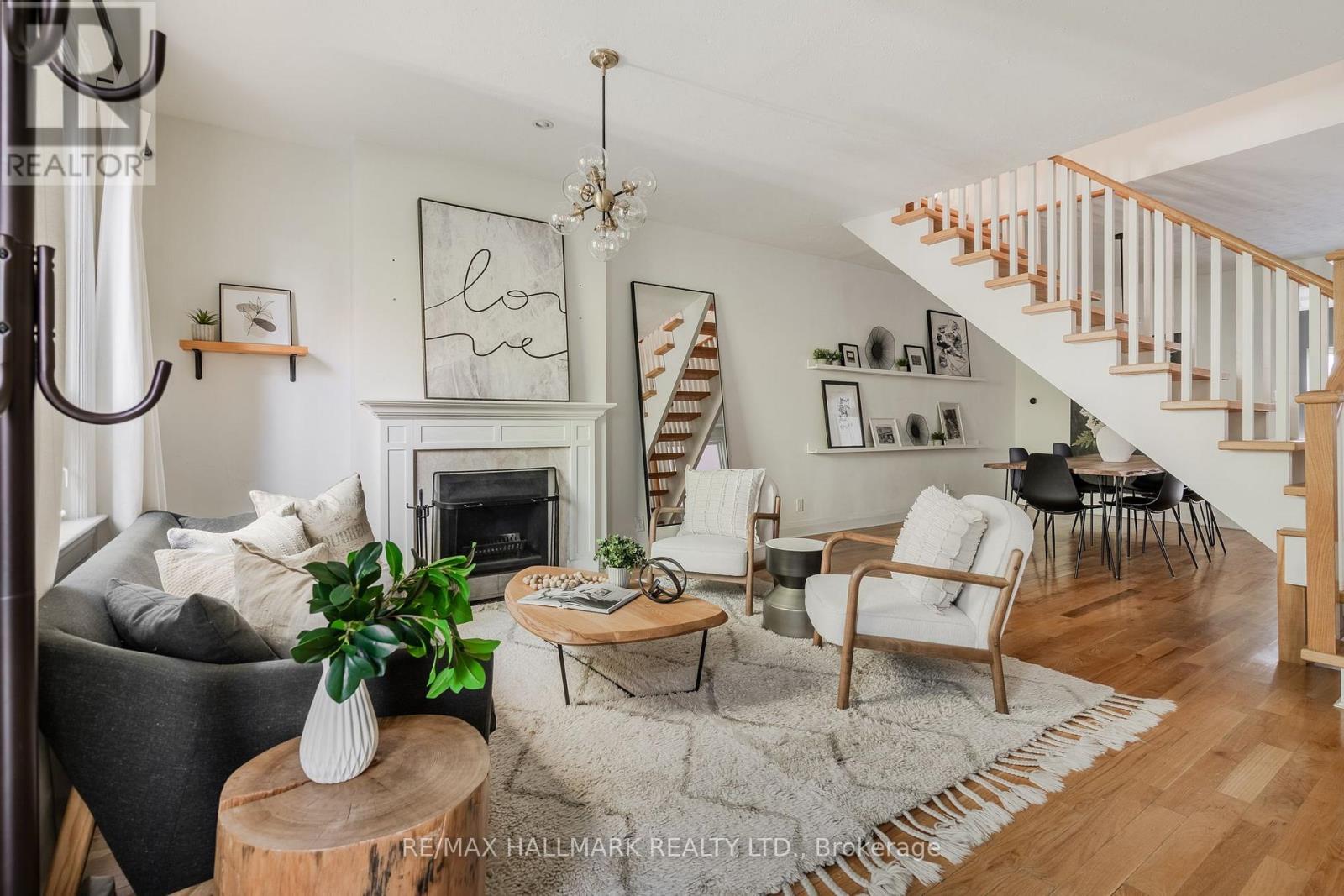9 Prust Avenue, Toronto (South Riverdale), Ontario  M4L 2M7 - Photo 3 - E14126024