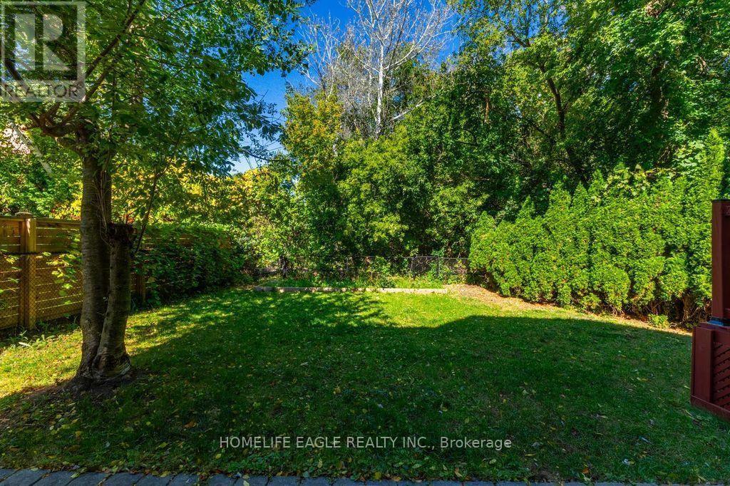 118 May Avenue, Richmond Hill (North Richvale), Ontario  L4C 3S6 - Photo 30 - N14126050