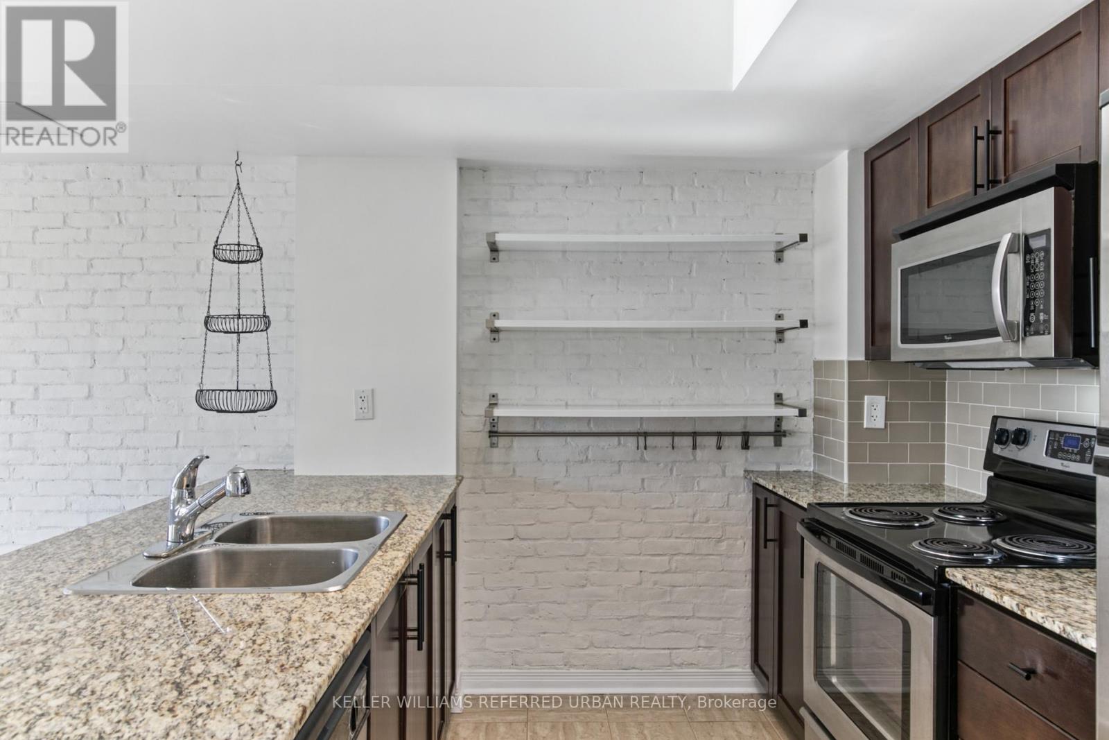 209 - 20 Foundry Avenue, Toronto (Dovercourt-Wallace Emerson-Junction), Ontario  M6H 4L1 - Photo 16 - W14125982