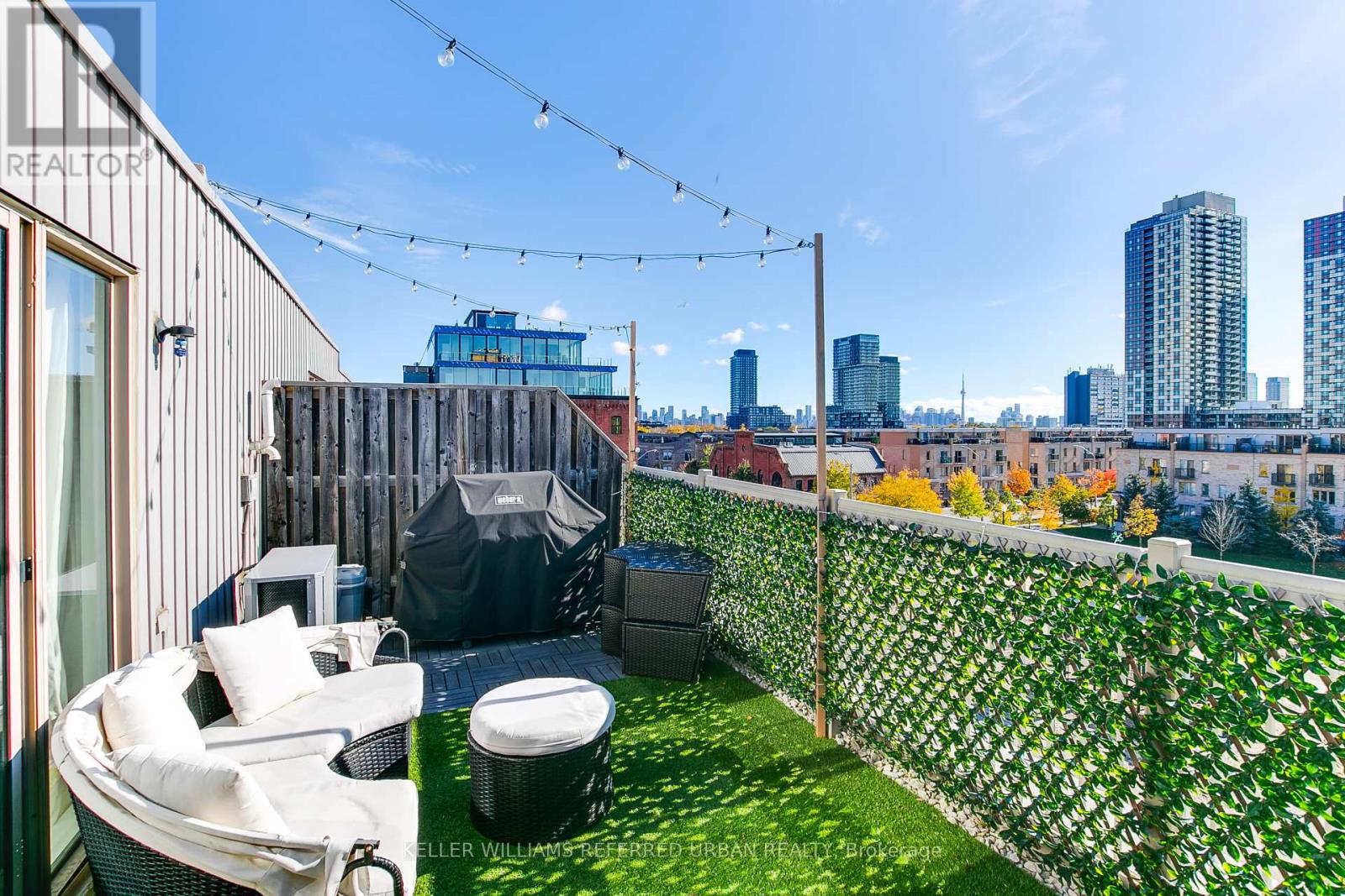209 - 20 Foundry Avenue, Toronto (Dovercourt-Wallace Emerson-Junction), Ontario  M6H 4L1 - Photo 3 - W14125982