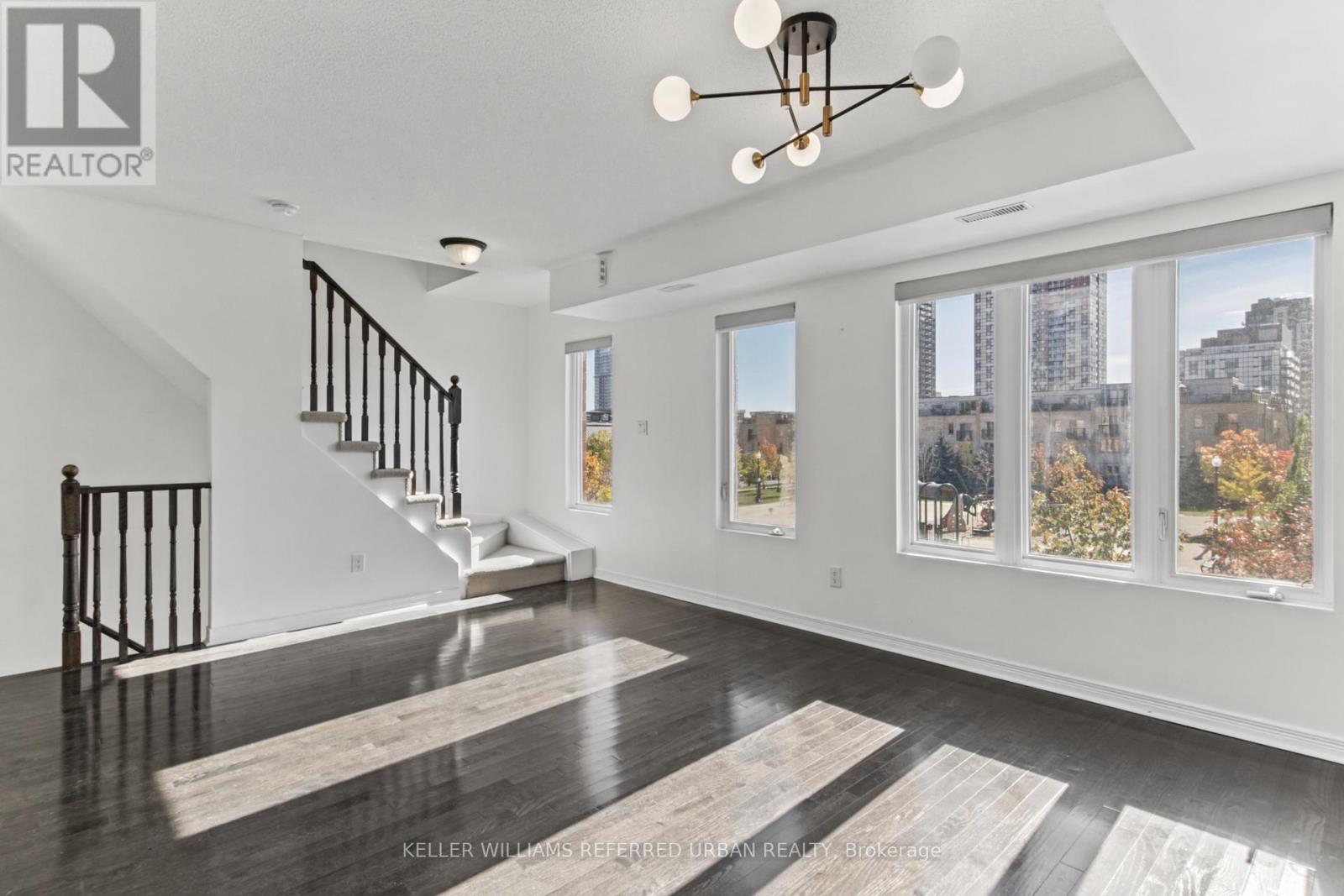 209 - 20 Foundry Avenue, Toronto (Dovercourt-Wallace Emerson-Junction), Ontario  M6H 4L1 - Photo 4 - W14125982