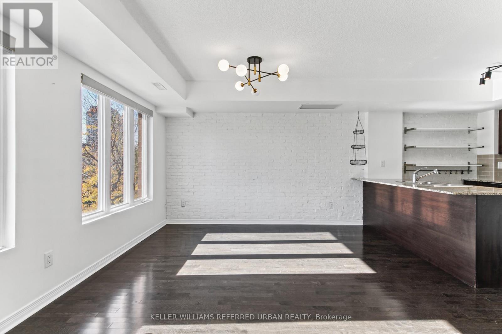 209 - 20 Foundry Avenue, Toronto (Dovercourt-Wallace Emerson-Junction), Ontario  M6H 4L1 - Photo 8 - W14125982