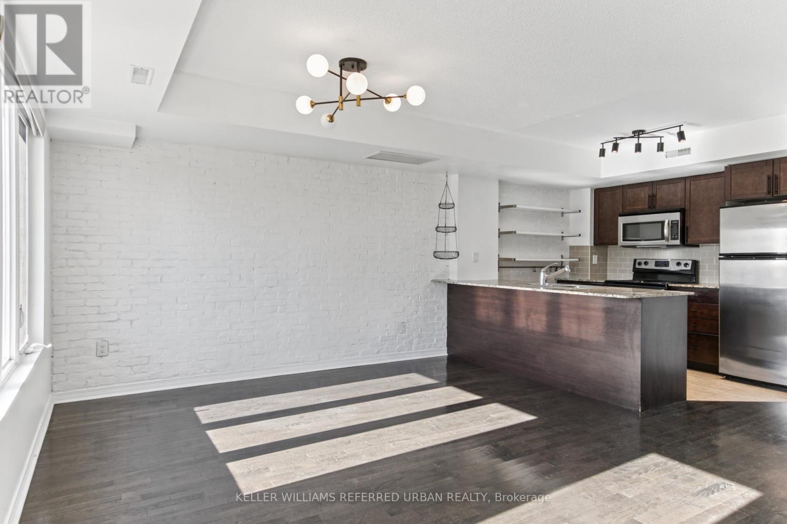 209 - 20 Foundry Avenue, Toronto (Dovercourt-Wallace Emerson-Junction), Ontario  M6H 4L1 - Photo 9 - W14125982