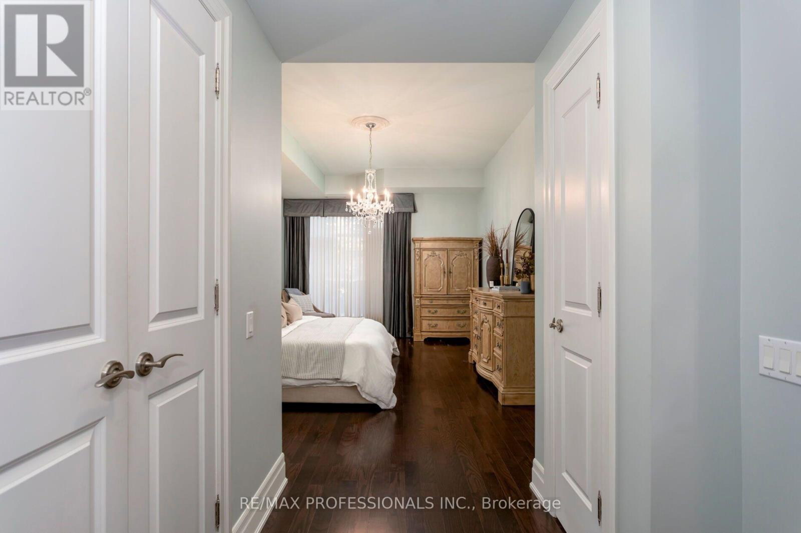 108 - 9 Burnhamthorpe Crescent, Toronto (Islington-City Centre West), Ontario  M9A 1G4 - Photo 39 - W14125984