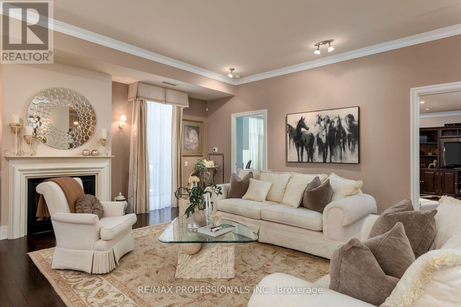 108 - 9 Burnhamthorpe Crescent, Toronto (Islington-City Centre West), Ontario  M9A 1G4 - Photo 8 - W14125984