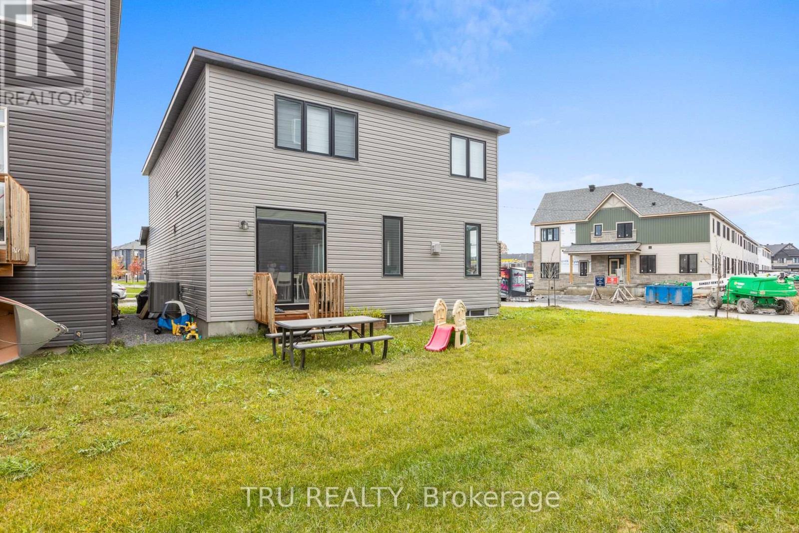 624 Galarneau Way, Ottawa, Ontario  K2W 0M1 - Photo 38 - X14083392