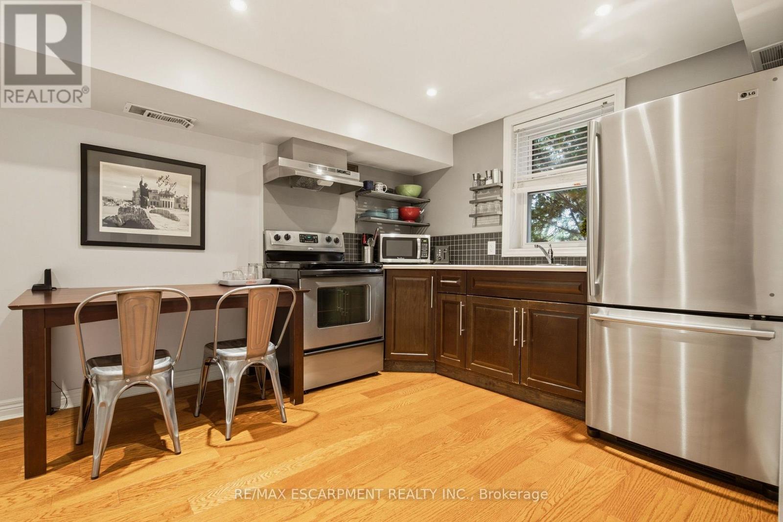 7 Hatfield Place, Hamilton (Dundas), Ontario  L9H 4J7 - Photo 38 - X14125896