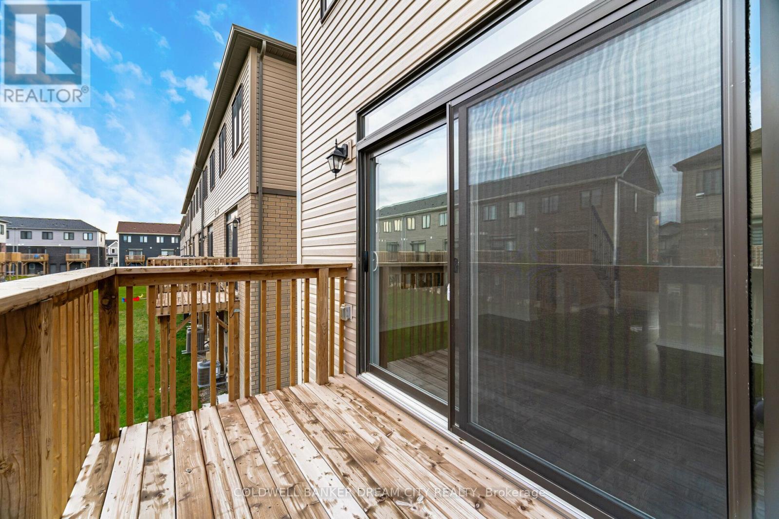 227 Gillespie Drive, Brantford, Ontario  N3T 5L5 - Photo 11 - X14126074