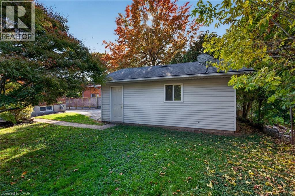 92 Foxbar Road, Burlington, Ontario  L7L 2Z6 - Photo 43 - 40873244