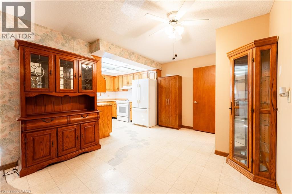 5039 Albert Street, Beamsville, Ontario  L0R 1B0 - Photo 9 - 40873853
