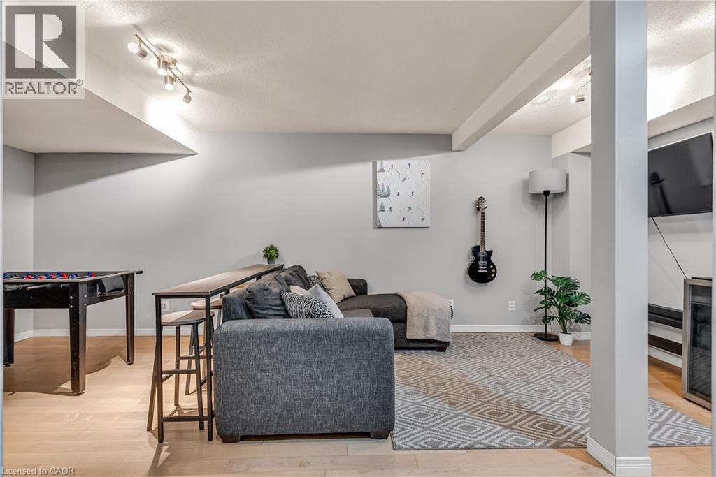 232 Kingswood Drive Unit# 5, Kitchener, Ontario  N2E 2K2 - Photo 38 - 40874615