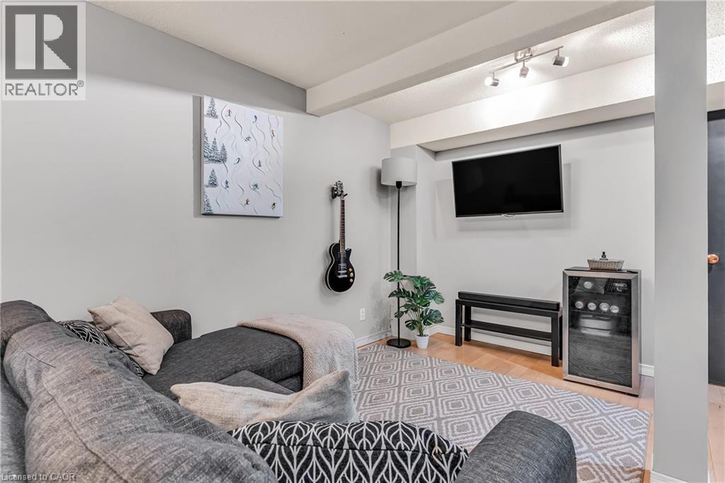 232 Kingswood Drive Unit# 5, Kitchener, Ontario  N2E 2K2 - Photo 35 - 40874615