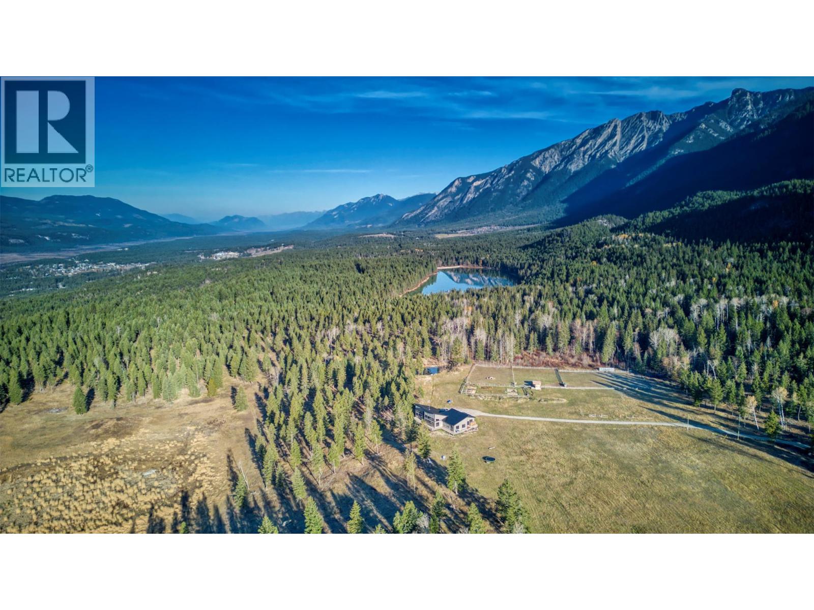6211 Bugaboo Drive, Radium Hot Springs, British Columbia  V0A 1E0 - Photo 45 - 10403390