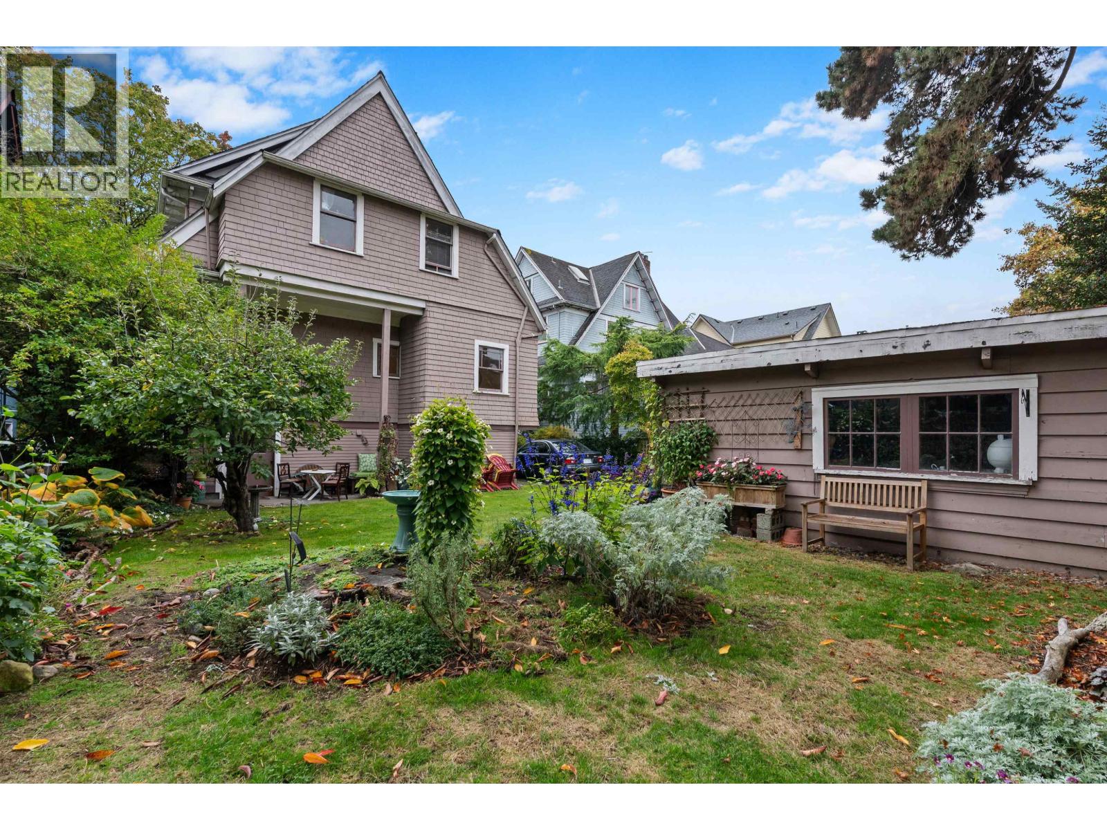 2315 W 6th Avenue, Vancouver, British Columbia  V6K 1W1 - Photo 14 - R3179329