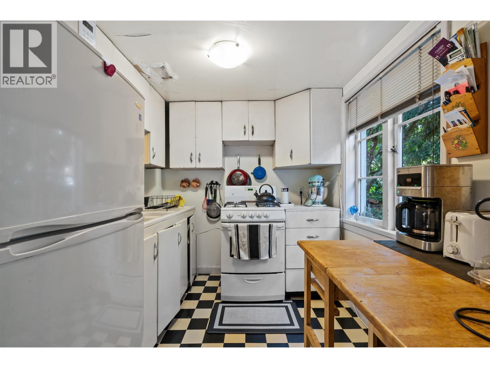 2315 W 6th Avenue, Vancouver, British Columbia  V6K 1W1 - Photo 9 - R3179329