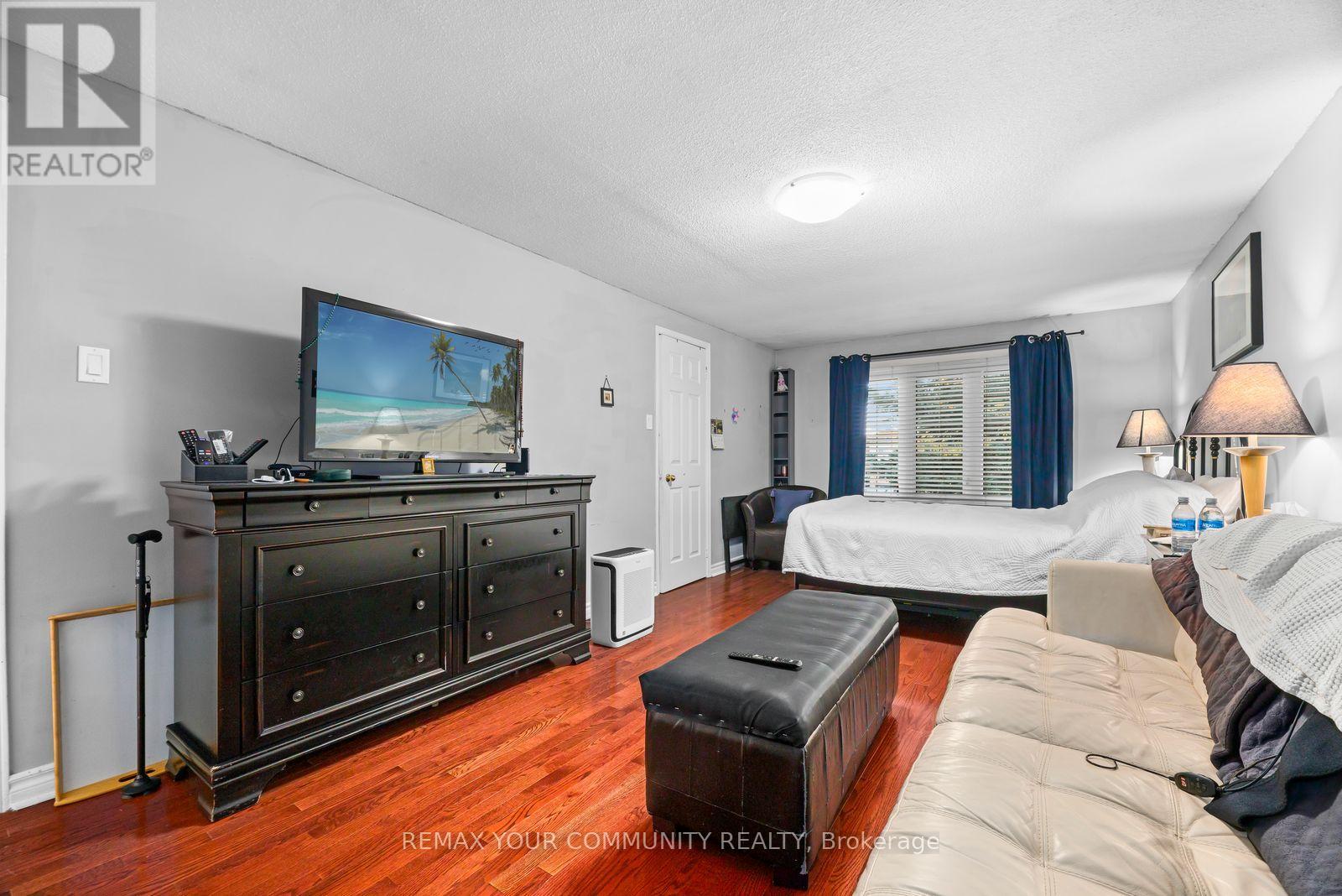 2382 Annan Woods Drive, Pickering, Ontario  L1X 2K7 - Photo 14 - E14126148