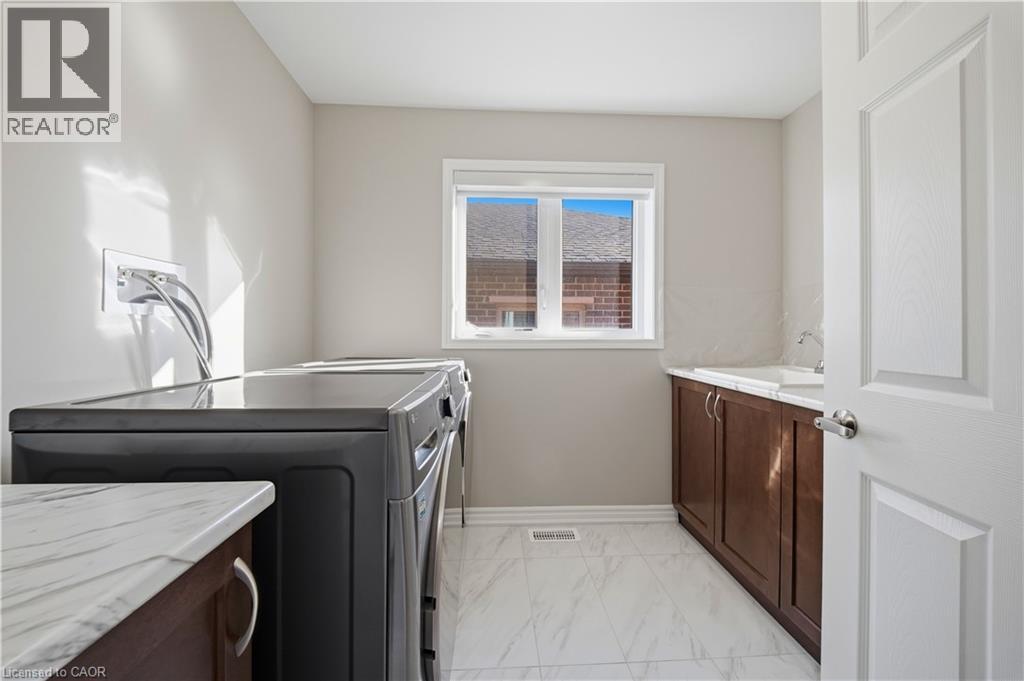50 William Nador Street, Kitchener, Ontario  N2R 0S3 - Photo 26 - 40874248