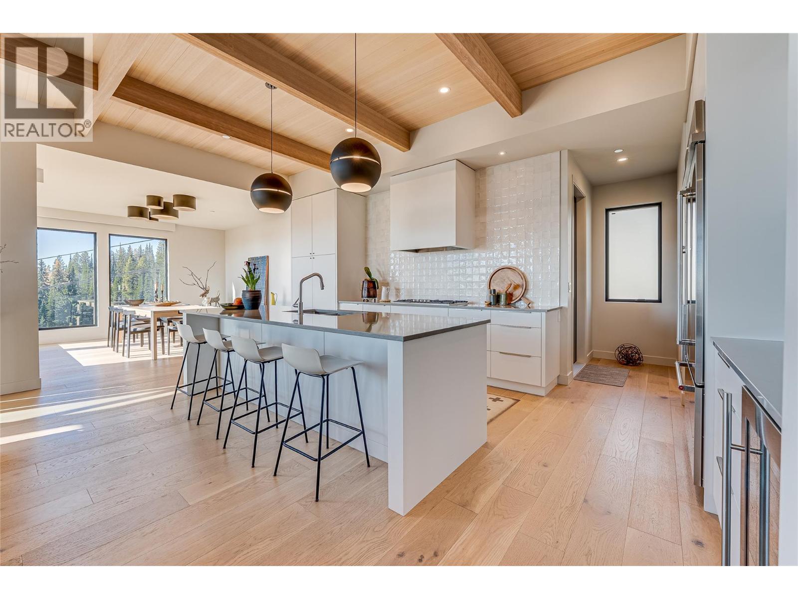 200 Valerian Lane, Silver Star, British Columbia  V1B 0S2 - Photo 37 - 10404189