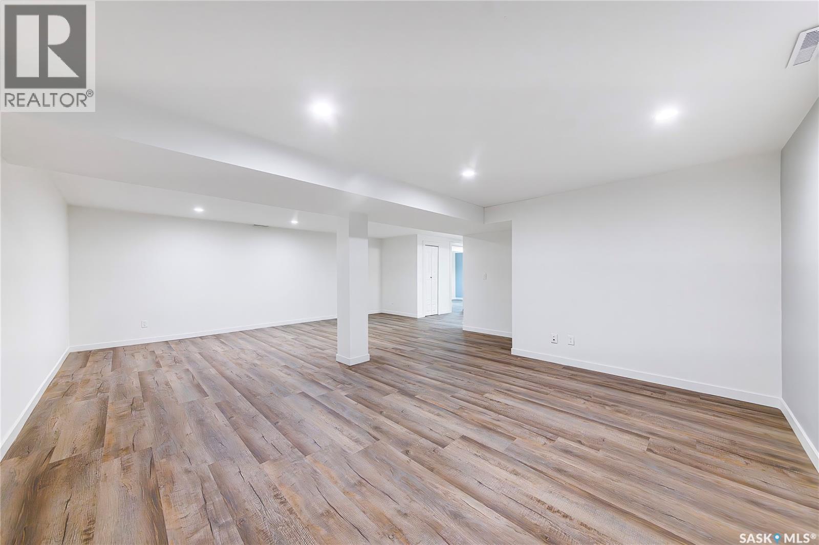 330 Acadia Drive, Saskatoon, Saskatchewan  S7H 3V6 - Photo 38 - SK052158