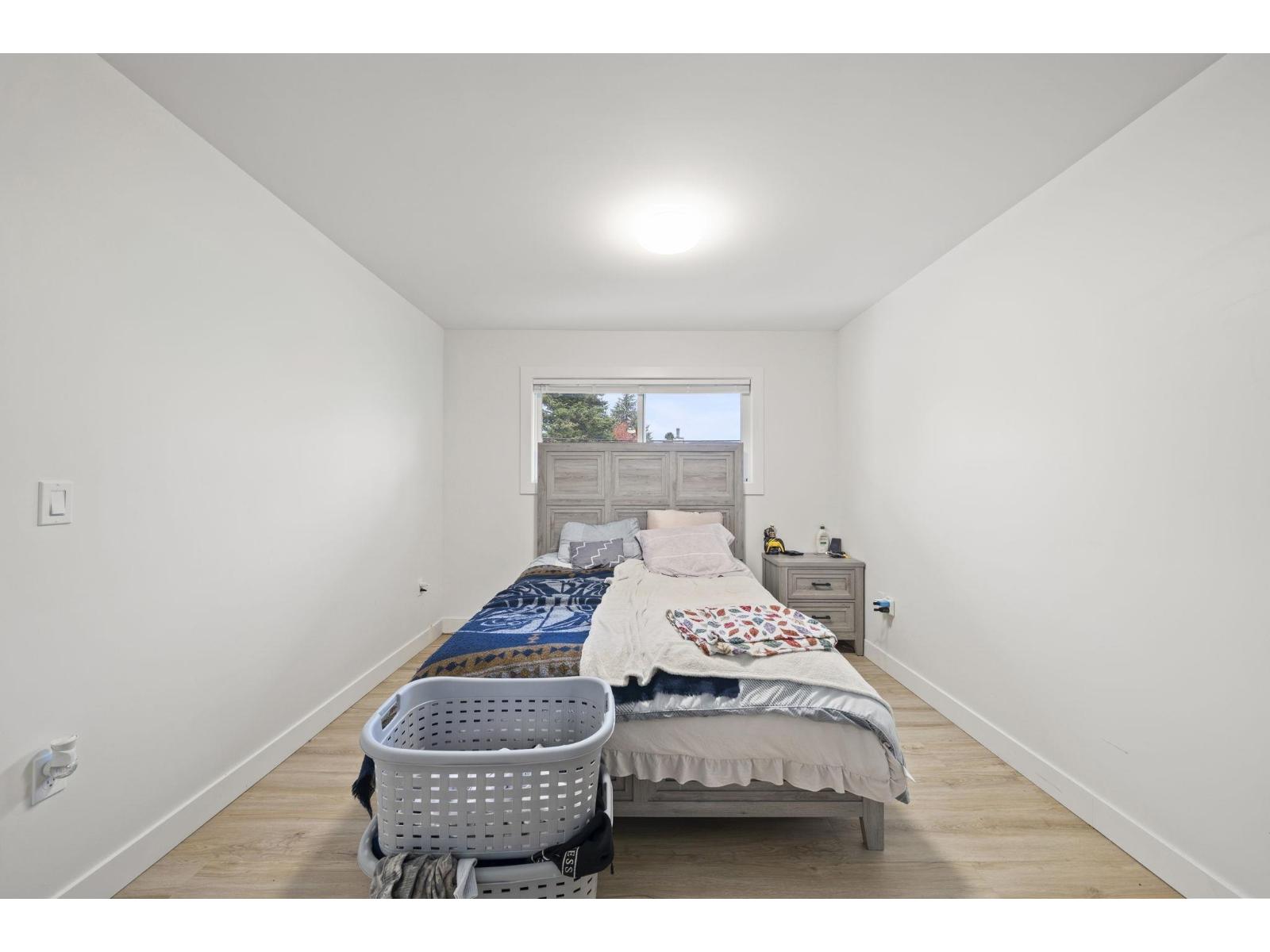 7510 HURDLE CRESCENT