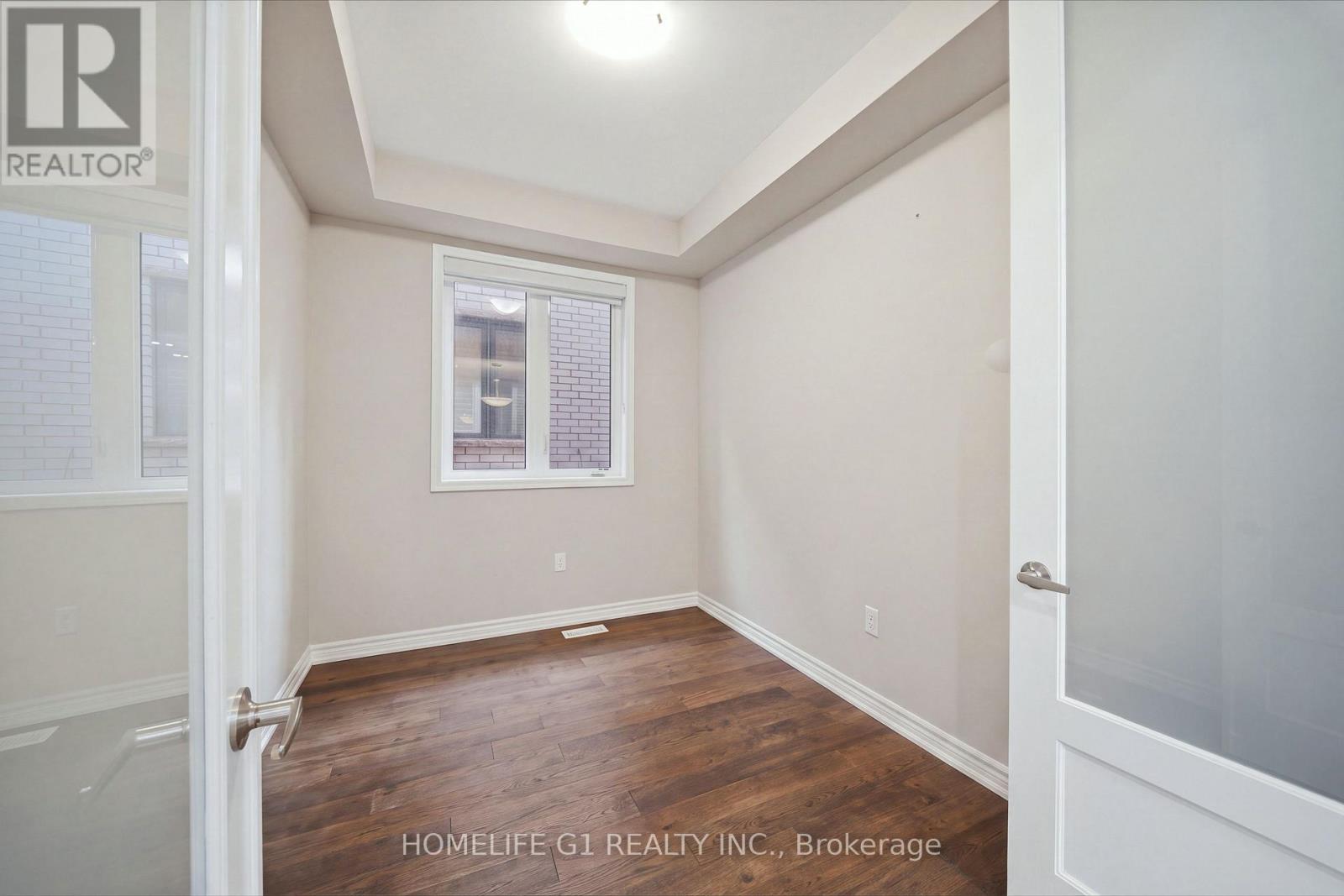 50 William Nador Street, Kitchener, Ontario  N2R 0S3 - Photo 11 - X14126084