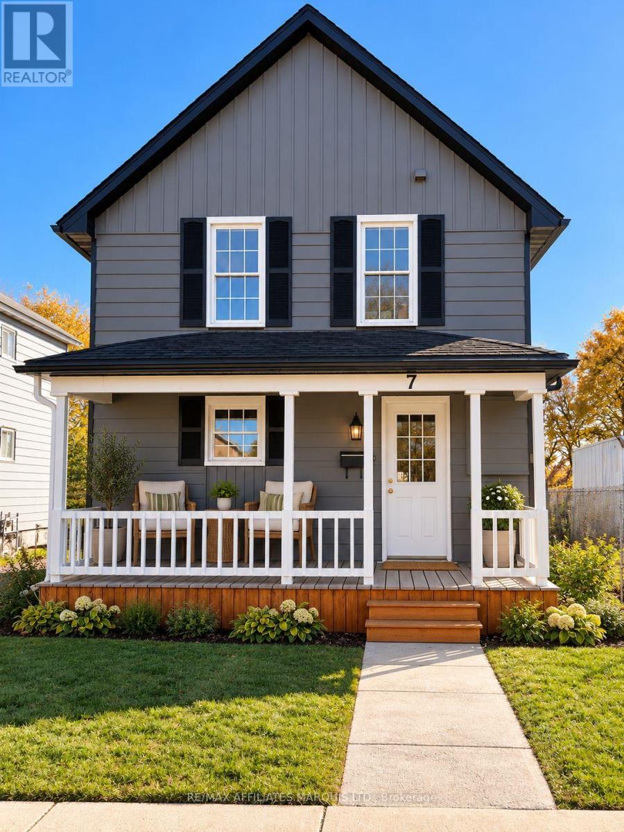 7 PARK STREET, cornwall, Ontario