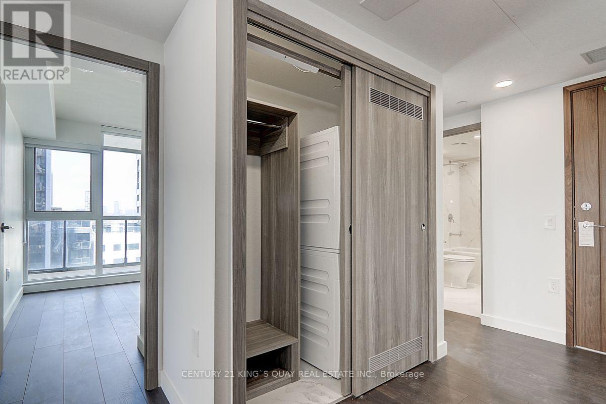 1511 - 38 Widmer Street, Toronto, Ontario  M5V 0P7 - Photo 9 - C14126242