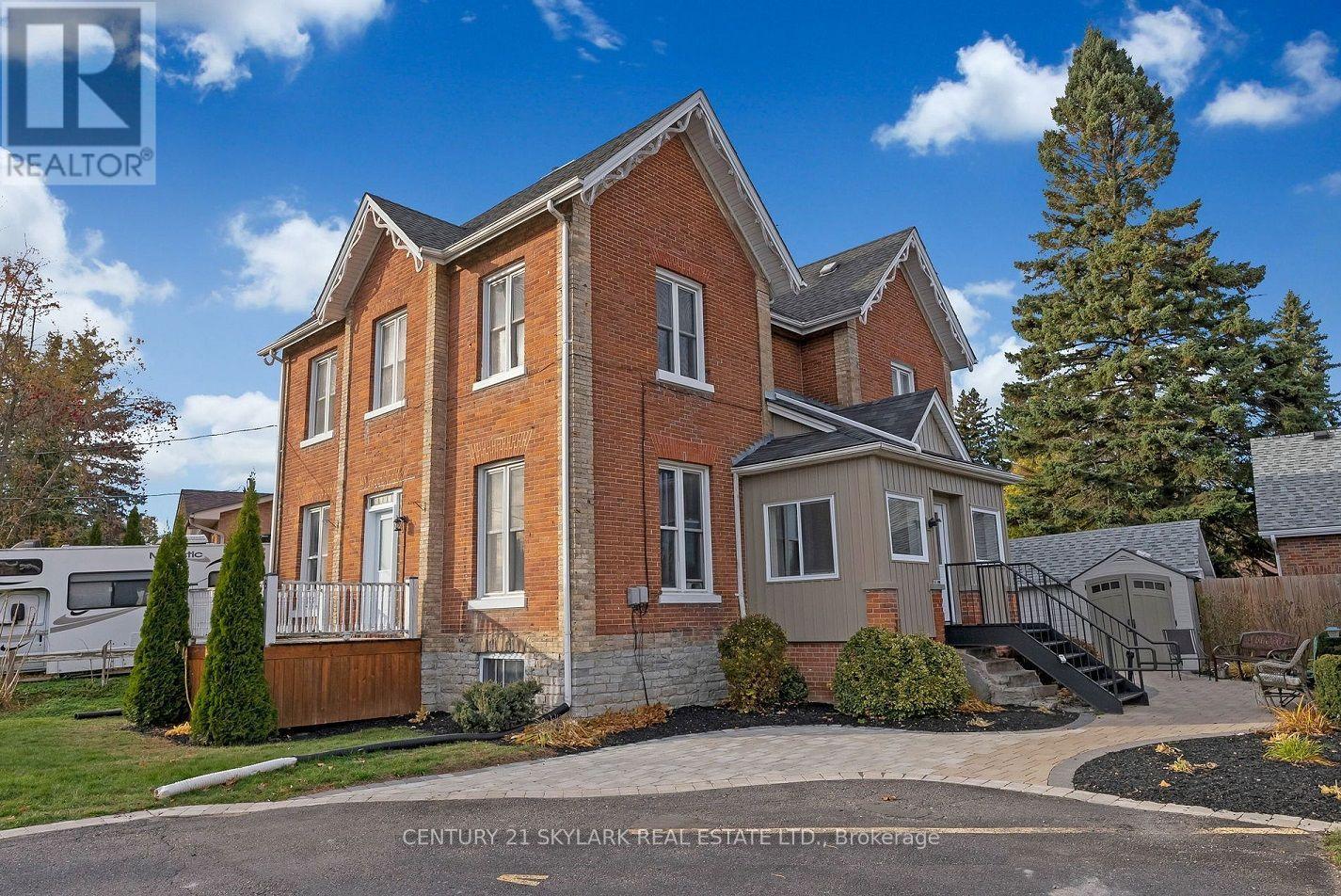 3 - 8 Wellington Street, Clarington (Bowmanville), Ontario  L1C 1V2 - Photo 2 - E14126300