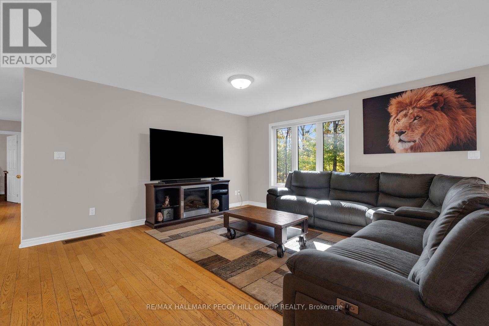 6072 5th Side Road, Innisfil, Ontario  L0L 1L0 - Photo 6 - N14126252