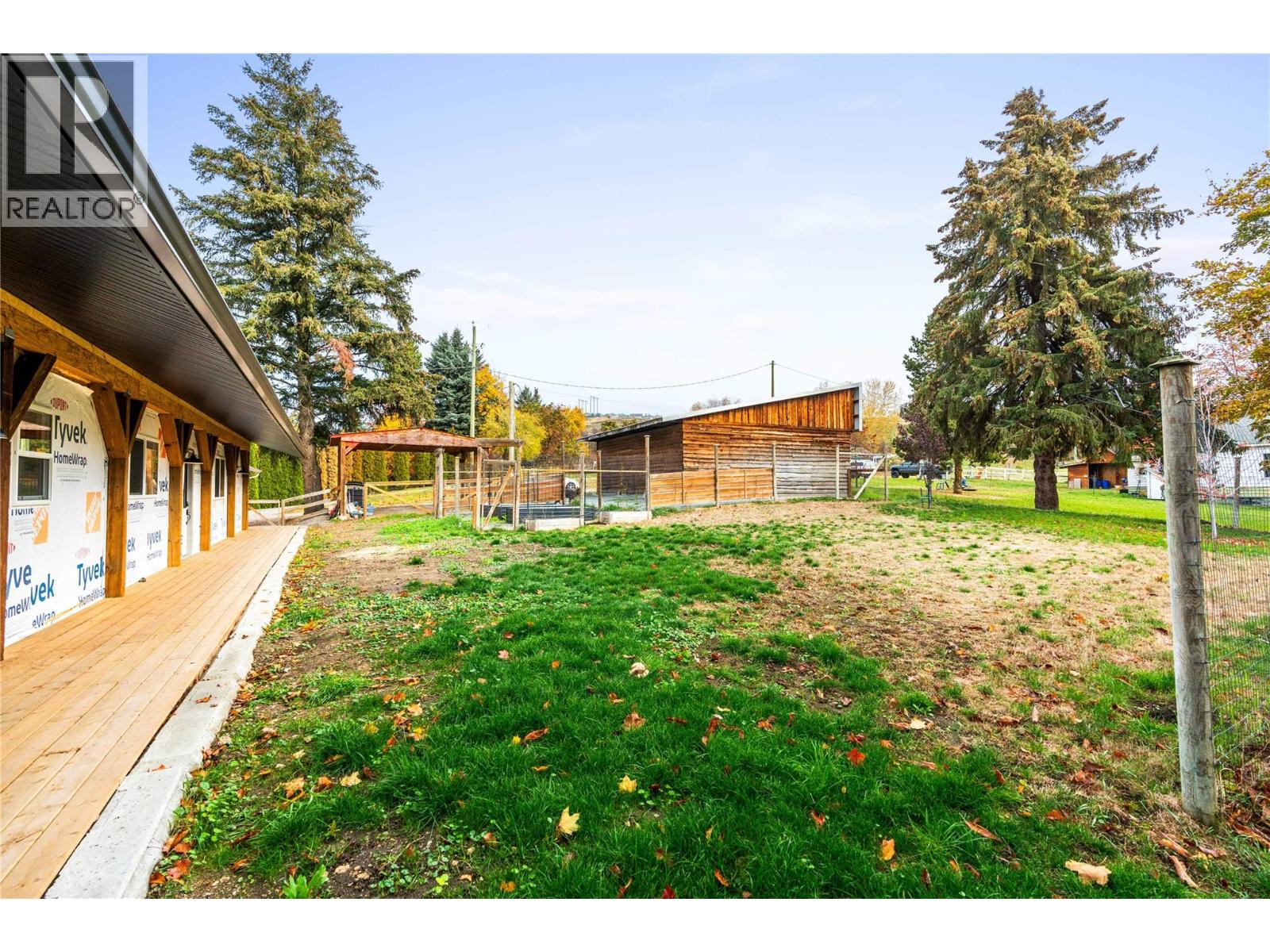6459 L & A Road, Vernon, British Columbia  V1B 3T8 - Photo 43 - 10404721