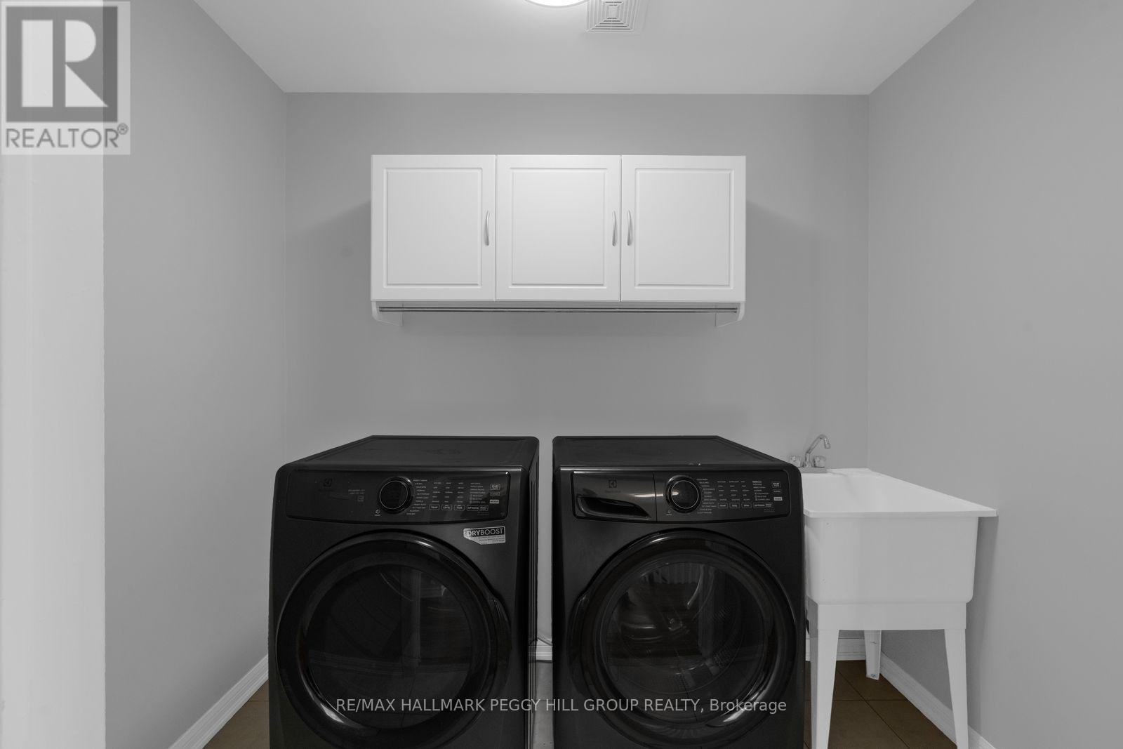 80 Monarchy Street, Barrie (Innis-Shore), Ontario  L4M 0E3 - Photo 18 - S14126342