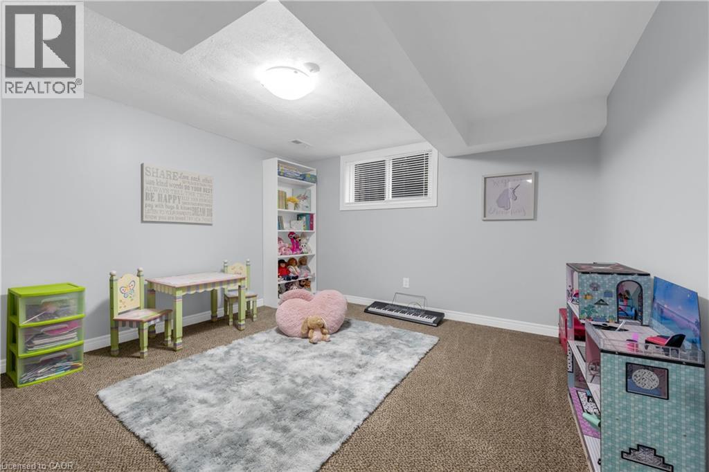 91 Guildwood Drive, Hamilton, Ontario  L9C 6S3 - Photo 24 - 40874455