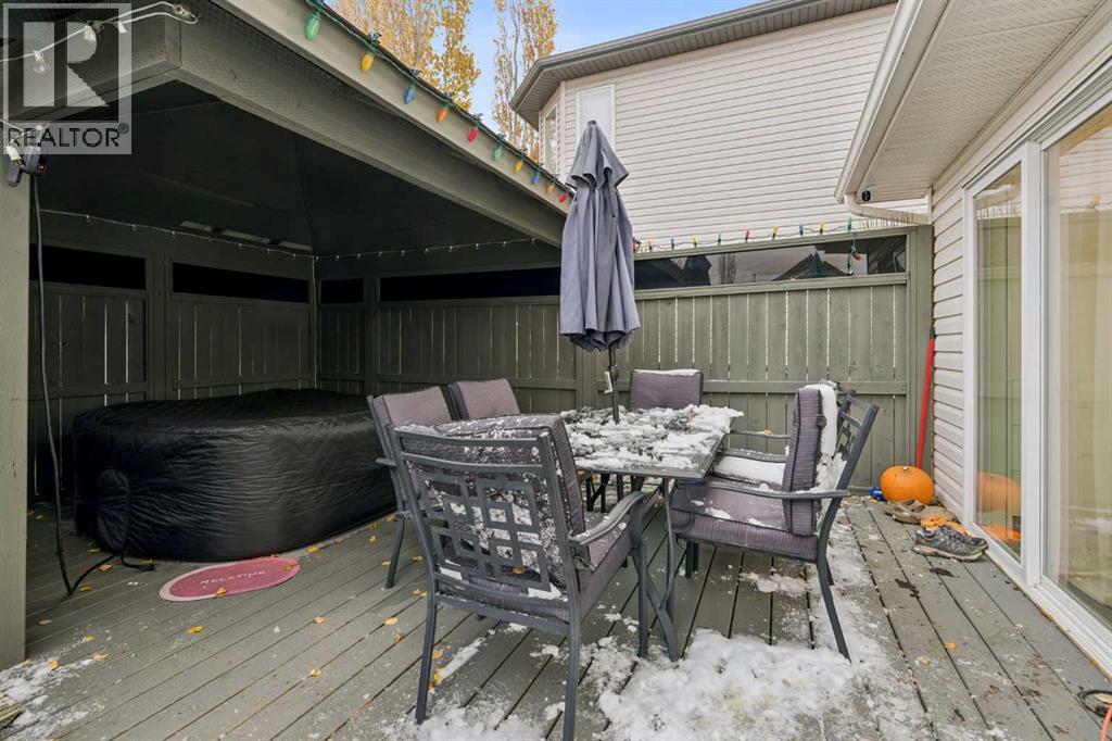 89 Crystalridge Close