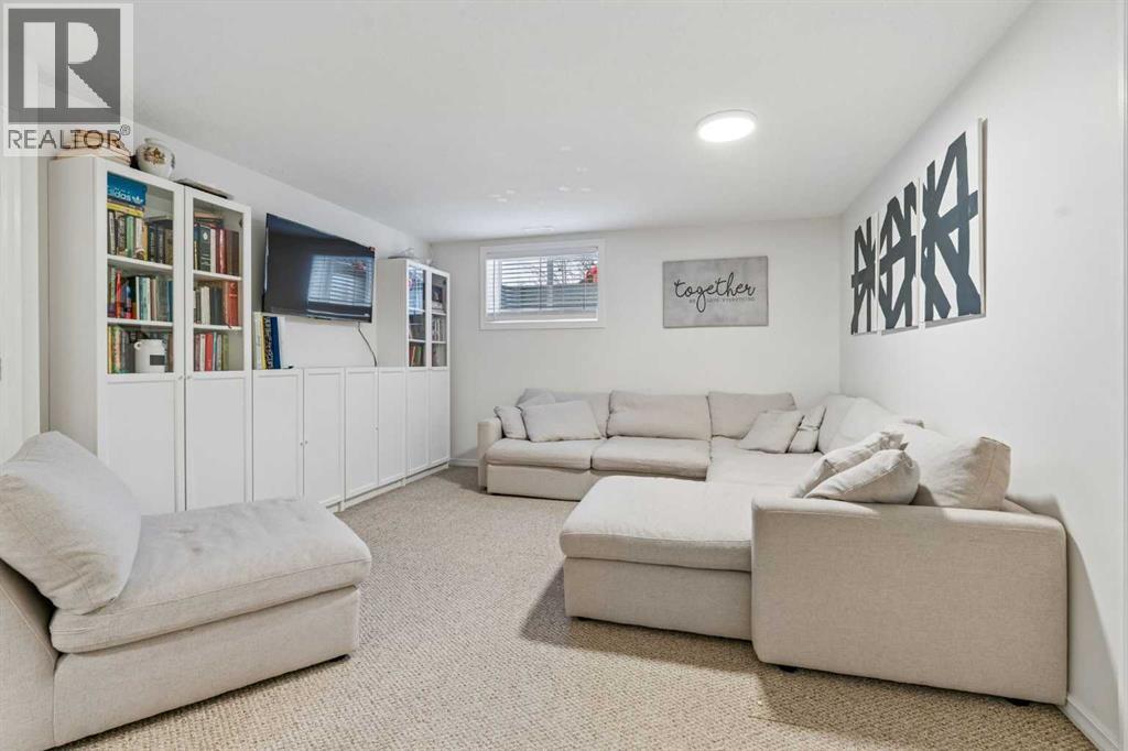 89 Crystalridge Close