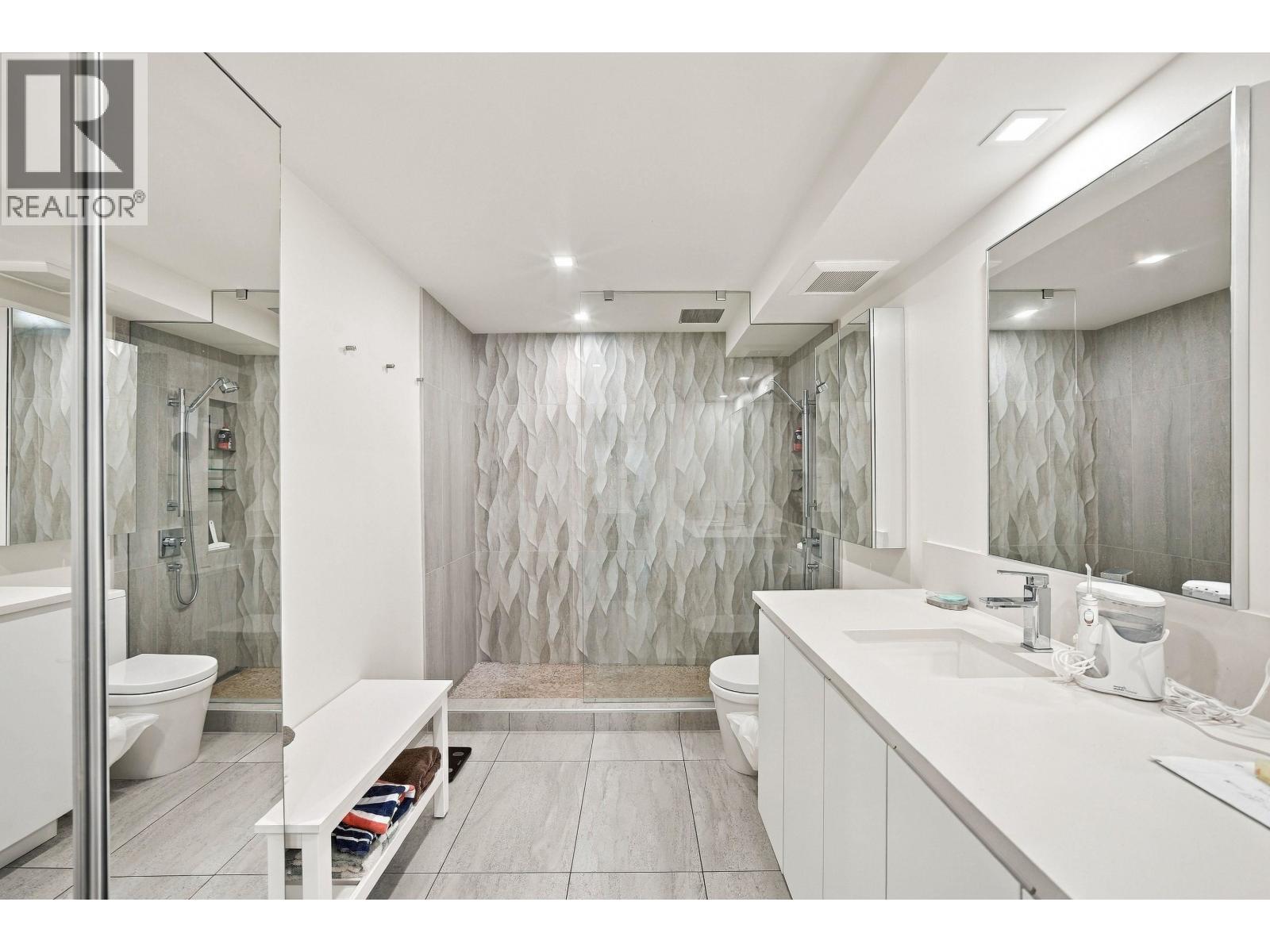 205 1477 Fountain Way, Vancouver, British Columbia  V6H 3W9 - Photo 13 - R3179308