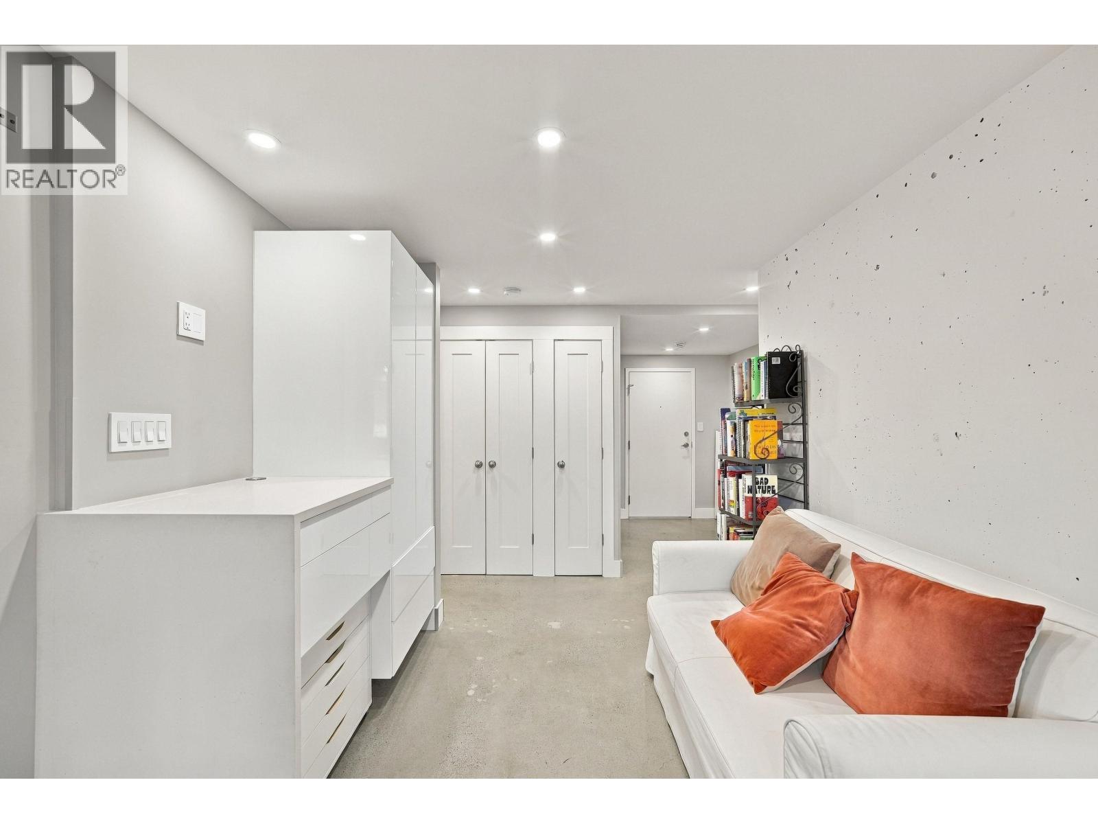 205 1477 Fountain Way, Vancouver, British Columbia  V6H 3W9 - Photo 8 - R3179308