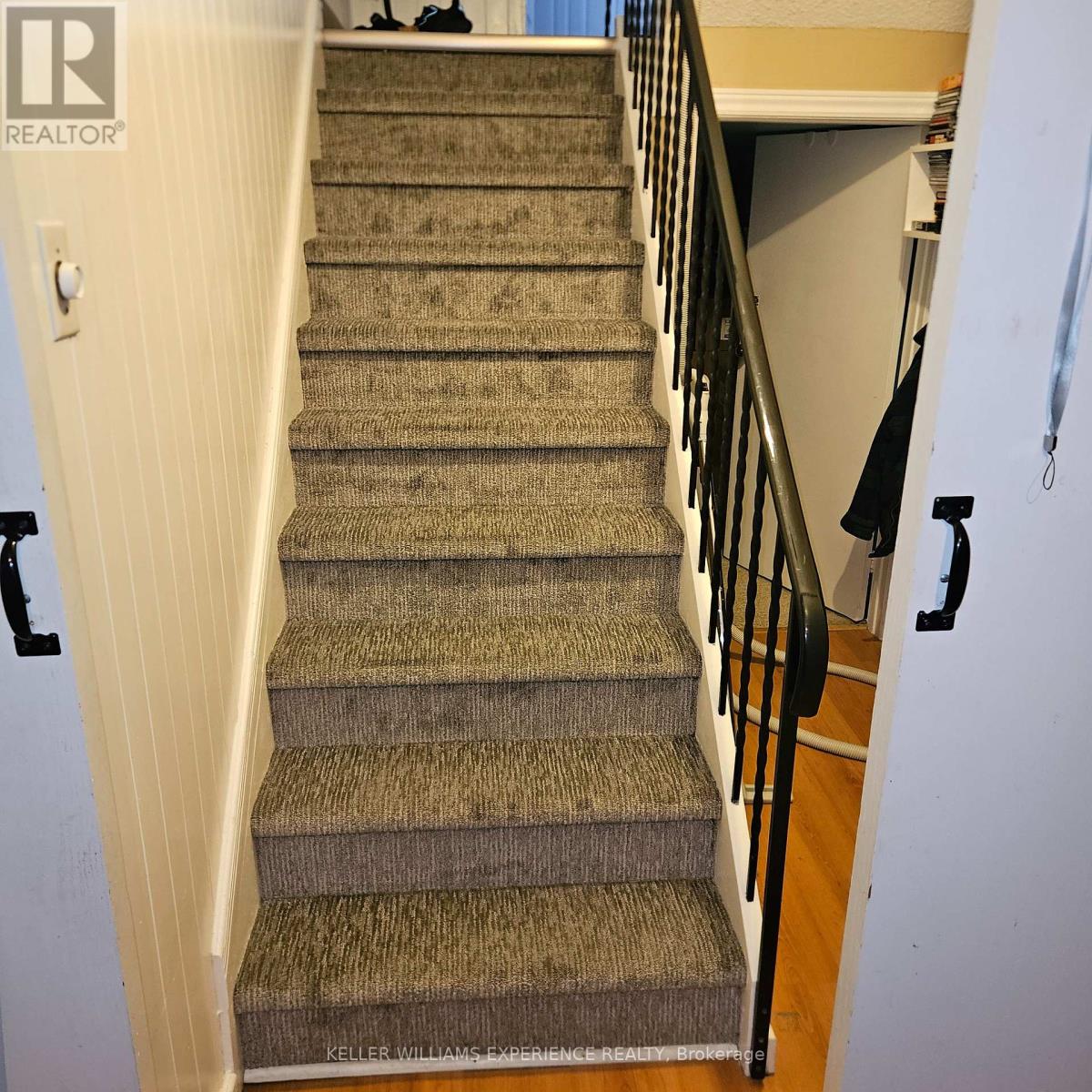 8 - 237 Steel Street, Barrie, Ontario  L4M 2H1 - Photo 19 - S13619918